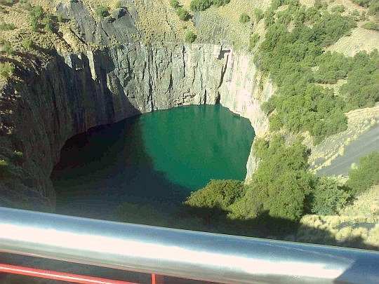 The Big Hole-Velká díra