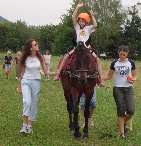 Lucka - příběhy z hiporehabilitační praxe Lucka - příběhy z hiporehabilitační praxe