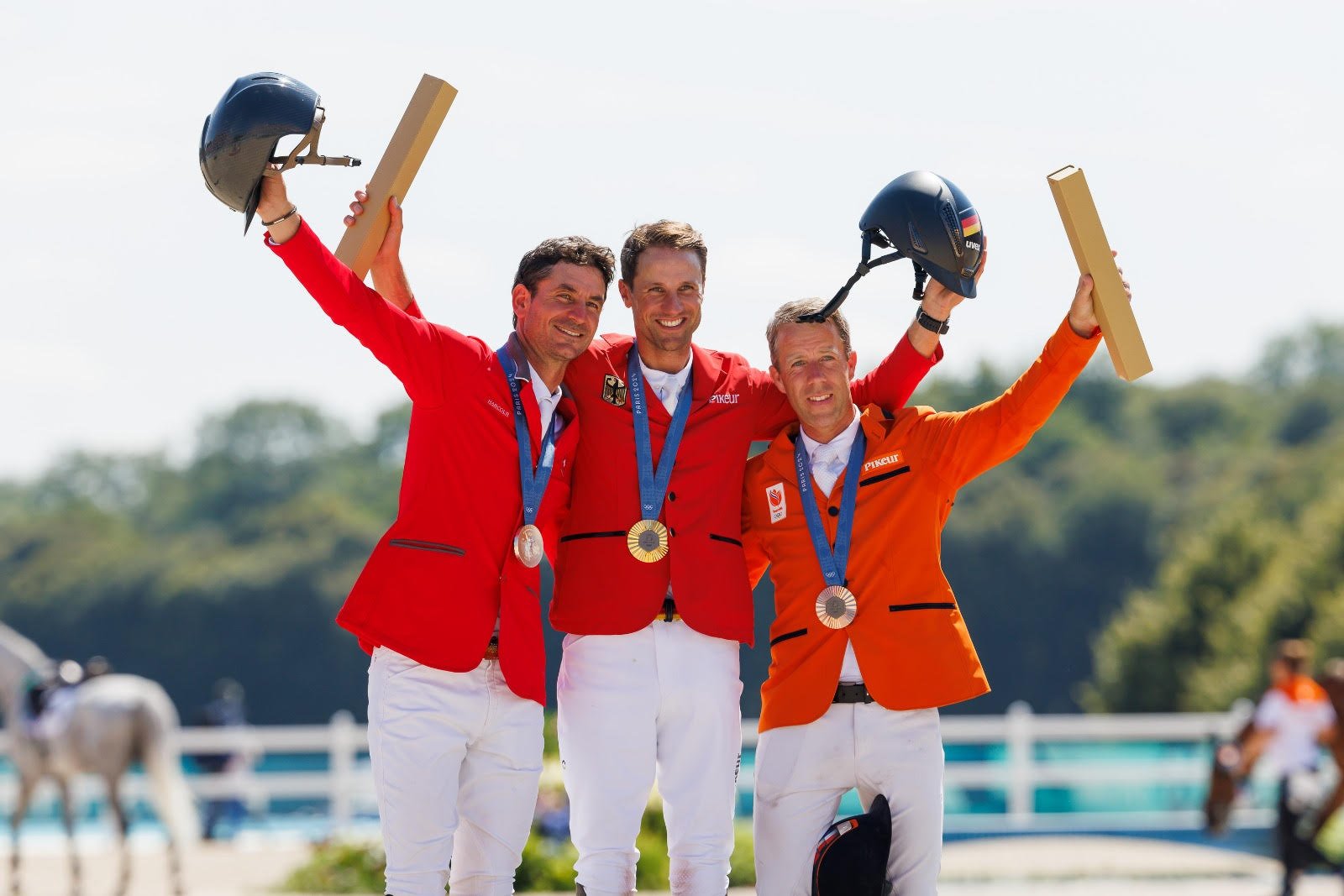 Zlatý Christian Kukuk, stříbrný Steve Guerdat a bronzový Maikel van der Vleuten
  